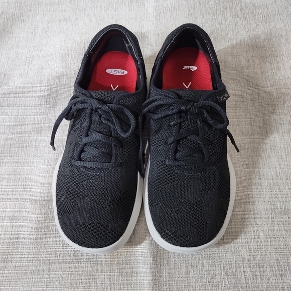 Kizik Men's Sz 7.5W - Picture 3 of 8